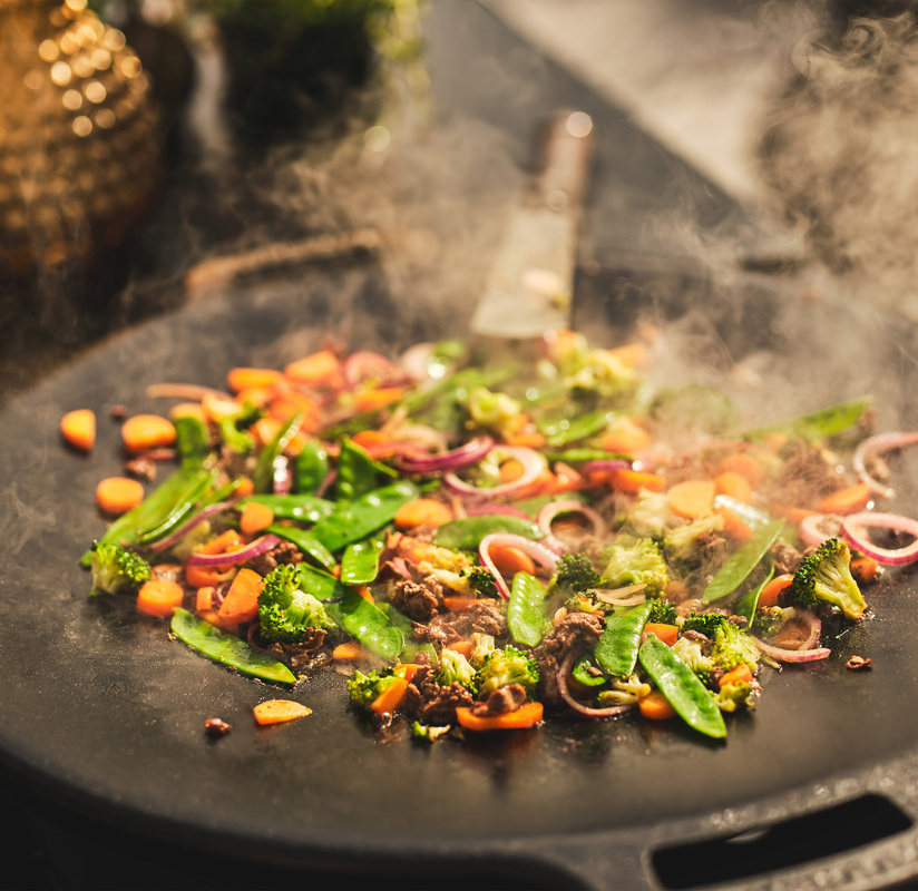 Muurikka pannu suojapussissa kuumavalssattu teräs 48 cm