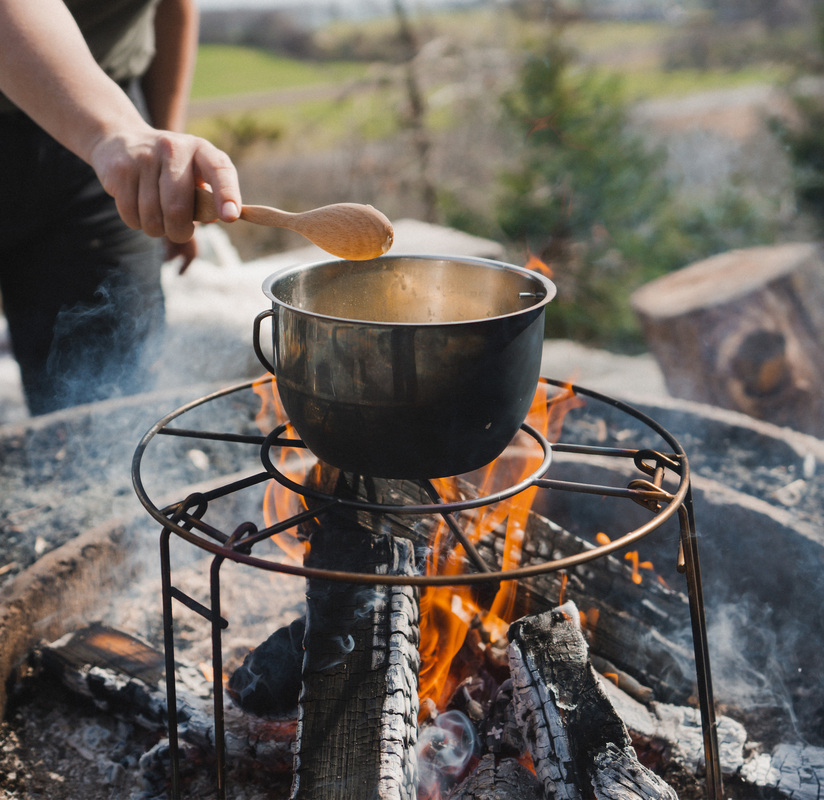 Keittotaso nuotiopannuille ruostumaton