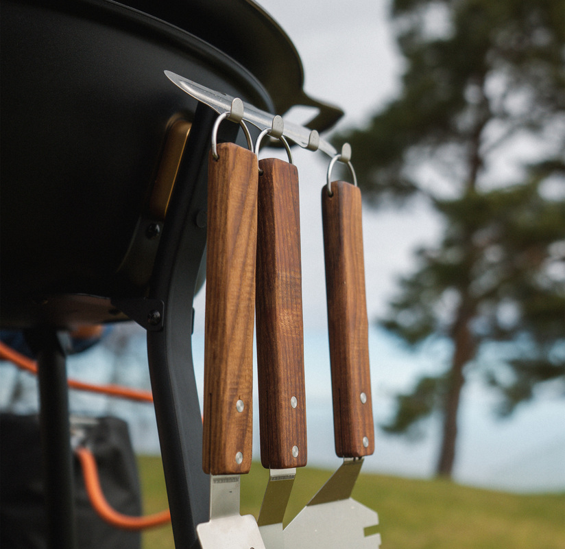 Pidike grillaustarvikkeille Rst 48/58/78 cm